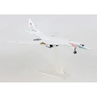 Herpa Wings 559287 1:200 Russian Air Force TU-160 - Miniature Marvels: Airplane Models & Painted Dice* Airplane Model