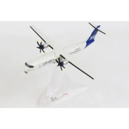 Herpa Wings 571067 1:200 SAS Scandinavian ATR-72-600 ES-ATH - Miniature Marvels: Airplane Models & Painted Dice* Airplane Model