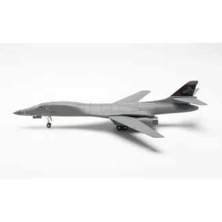 Herpa Wings 572903 1:200 USAF B-1B 85-0060 28th Bomb Wing "Doolittle Raid 80th Anniversary" - Miniature Marvels: Airplane Models & Painted Dice* Airplane Model