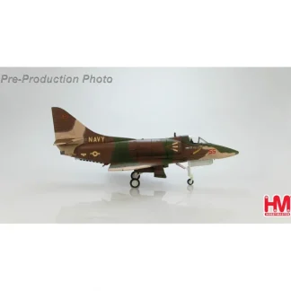 Hobby Master HA1421 1:72 A-4E Skyhawk "Top Gun" - Miniature Marvels: Airplane Models & Painted Dice* Airplane Model