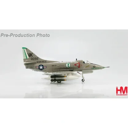 Hobby Master HA1420 1:72 A-4E Skyhawk, VMA-121 - Miniature Marvels: Airplane Models & Painted Dice* Airplane Model