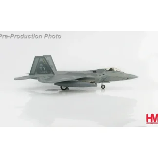 Hobby Master HA2819 1:72 F-22 Raptor 95th FS, Lakenheath - Miniature Marvels: Airplane Models & Painted Dice* Airplane Model