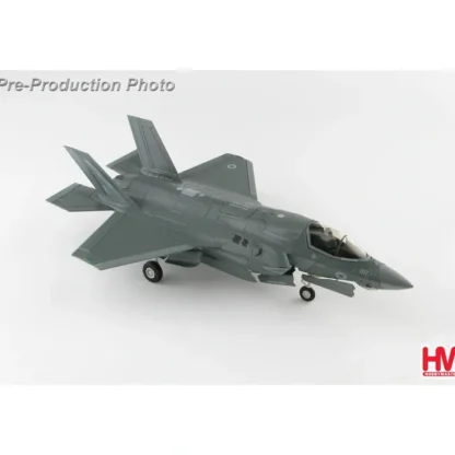 Hobby Master HA4610 1:72 F-35B - Miniature Marvels: Airplane Models & Painted Dice* Airplane Model
