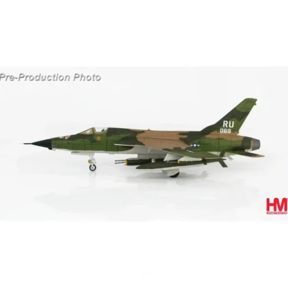 Hobby Master HA2515 1:72 F-105D Thunderchief "Cherry Girl" 61-0069, Vietnam War, 1967 - Miniature Marvels: Airplane Models & Painted Dice* Airplane Model