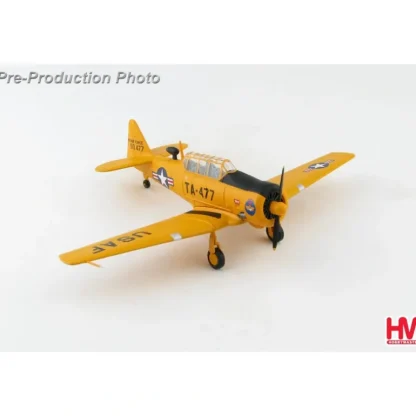 Hobby Master HA1526 1:72 T-6G Texan USAF Air Training Command - Miniature Marvels: Airplane Models & Painted Dice* Airplane Model