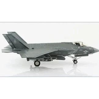 Hobby Master HA6205 1:72 US Marines F-35C - Miniature Marvels: Airplane Models & Painted Dice* Airplane Model