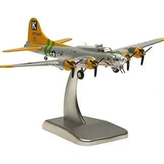 Hogan Wings 5958 1:200 Boeing B-17G Flying Fortress Fuddy Duddy - Miniature Marvels: Airplane Models & Painted Dice* Airplane Model
