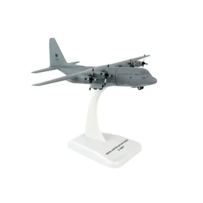 Hogan Wings 7297 1:200 C-130 RAAF - Miniature Marvels: Airplane Models & Painted Dice* Airplane Model