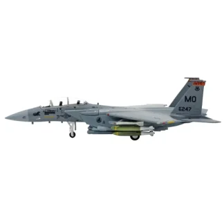Hogan Wings 1:200 F-15E Kraken 60609 - Miniature Marvels: Airplane Models & Painted Dice* Airplane Model
