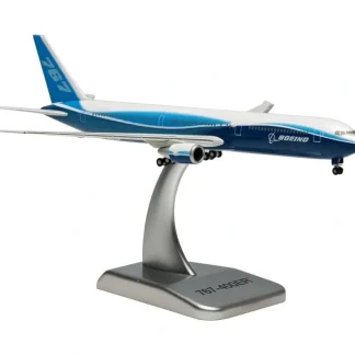 Hogan Wings HG8157 1:400 Boeing 767-400ER "House Colors" - Miniature Marvels: Airplane Models & Painted Dice* Airplane Model