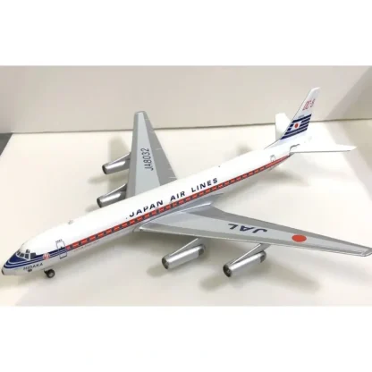 Inflight IF80002 1:200 Japan Air Lines DC-8-62 - Miniature Marvels: Airplane Models & Painted Dice* Airplane Model