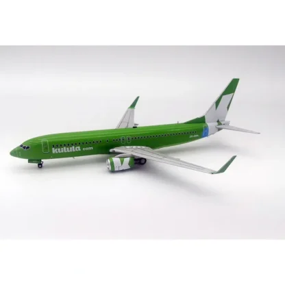 Inflight IF7380119 1:200 Kulula Boeing 737-800 ZS-ZWA - Miniature Marvels: Airplane Models & Painted Dice* Airplane Model