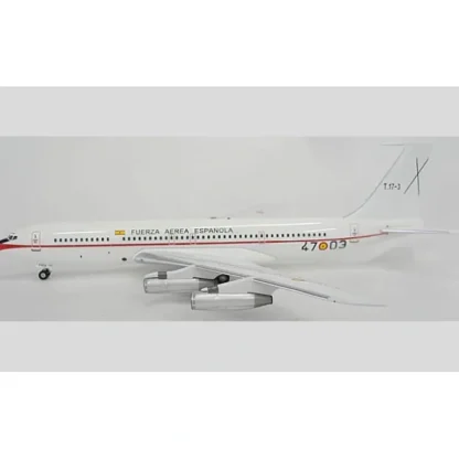 InFlight IF70046 1:200 Spanish Air Force Boeing 707 - Miniature Marvels: Airplane Models & Painted Dice* Airplane Model