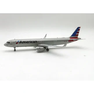 *Inflight IF321AA1222 1:200 American Airlines Airbus A321-200 - Miniature Marvels: Airplane Models & Painted Dice* Airplane Model