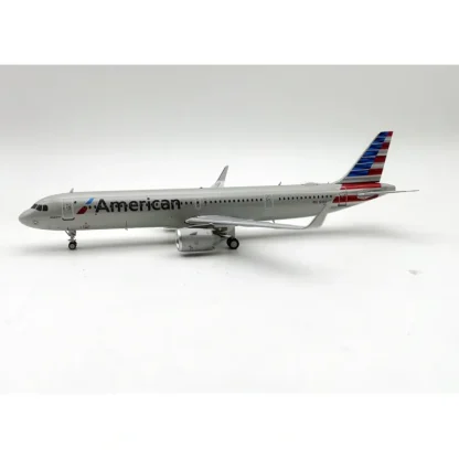 *Inflight IF321AA1222 1:200 American Airlines Airbus A321-200 - Miniature Marvels: Airplane Models & Painted Dice* Airplane Model