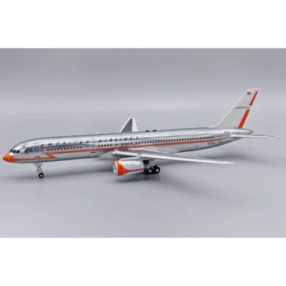 Inflight IF752AA0723P 1:200 American Airlines Boeing 757-223 - Miniature Marvels: Airplane Models & Painted Dice* Airplane Model