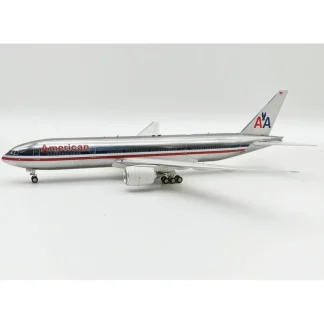 Inflight IF772AA0922P 1:200 American Airlines Boeing 777-200 - Miniature Marvels: Airplane Models & Painted Dice* Airplane Model