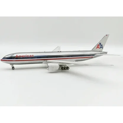 Inflight IF772AA0922P 1:200 American Airlines Boeing 777-200 - Miniature Marvels: Airplane Models & Painted Dice* Airplane Model
