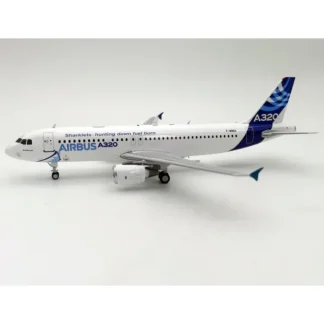Inflight IFAIRBUS320 1:200 Airbus A320-211 - Miniature Marvels: Airplane Models & Painted Dice* Airplane Model