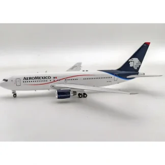 Inflight IF762AM1223 1:200 AeroMexico Boeing 767-283/ER XA-FRJ - Miniature Marvels: Airplane Models & Painted Dice* Airplane Model