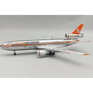 Inflight IF130AM0223P 1:200 AeroMexico McDonnell Douglas DC-10-30 XA-DUH - Miniature Marvels: Airplane Models & Painted Dice* Airplane Model