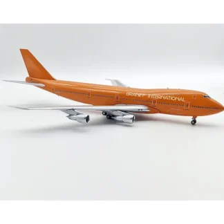 Inflight IF741BI0723 1:200 Braniff International Boeing 747-130 - Miniature Marvels: Airplane Models & Painted Dice* Airplane Model