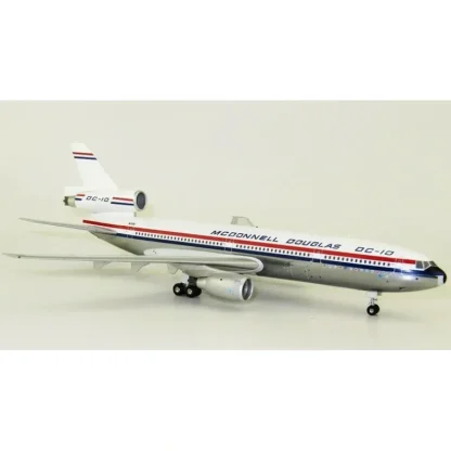 *InFlight IFDC1005 1:200 DC-10 50th Anniversary House Colors - Miniature Marvels: Airplane Models & Painted Dice* Airplane Model