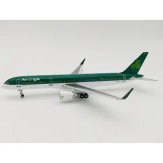Inflight IF752EI0521 1:200 Aer Lingus Boeing 757-200 - Miniature Marvels: Airplane Models & Painted Dice* Airplane Model