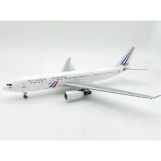 InFlight IF332FAF332 1:200 French Air Force Airbus A330-200 - Miniature Marvels: Airplane Models & Painted Dice* Airplane Model