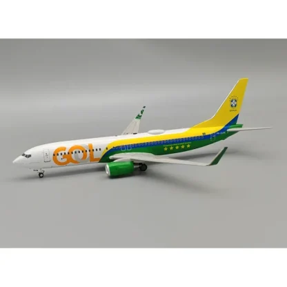 Inflight IF738G30524 1:200 Gol Transportes Aereos Boeing 737-8EH PR-GUM - Miniature Marvels: Airplane Models & Painted Dice* Airplane Model