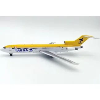 InFlight IF722GD0921 1:200 Taesa Boeing 727-200 XA-THU - Miniature Marvels: Airplane Models & Painted Dice* Airplane Model