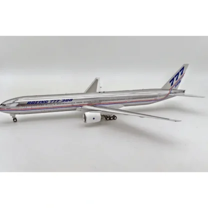 Inflight IF773HOUSE-PW-P 1:200 Boeing House 777-300ER PW engines N5020K - Miniature Marvels: Airplane Models & Painted Dice* Airplane Model