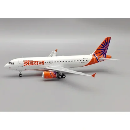 InFlight200 IF320IC1023 Indian Airlines Airbus A320-231 VT-ESF - Miniature Marvels: Airplane Models & Painted Dice* Airplane Model