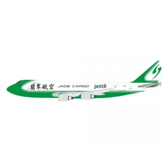 InFlight IF744JI002 1:200 Jade Cargo Boeing 747-400 B-2423 - Miniature Marvels: Airplane Models & Painted Dice* Airplane Model