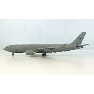 InFlight IF3320716M 1:200 Royal Australian Air Force Airbus A330-200 MRRT - Miniature Marvels: Airplane Models & Painted Dice* Airplane Model