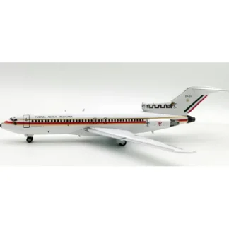 *Inflight IF721MEXTP01 1:200 Mexico Air Force Boeing 727-100 - Miniature Marvels: Airplane Models & Painted Dice* Airplane Model
