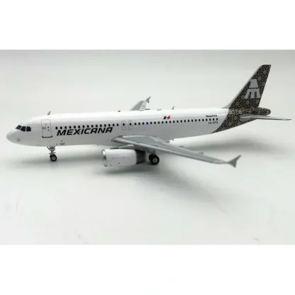Inflight IF320MX0323 1:200 Mexicana Airbus A320 - Miniature Marvels: Airplane Models & Painted Dice* Airplane Model