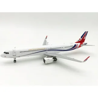 InFlight IF321N-UK 1:200 Titan Airways United Kingdom Airbus A321-251 - Miniature Marvels: Airplane Models & Painted Dice* Airplane Model