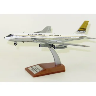 *Inflight IF7200317P 1:200 Continental Airlines Boeing 720 - Miniature Marvels: Airplane Models & Painted Dice* Airplane Model