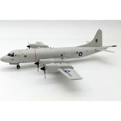 *Inflight IFP30719 1:200 Taiwan Air Force P-3C - Miniature Marvels: Airplane Models & Painted Dice* Airplane Model