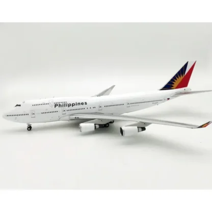 InFlight200 IF744PR0821 1:200 Philippines Boeing 747-400 RP-C7473 - Miniature Marvels: Airplane Models & Painted Dice* Airplane Model