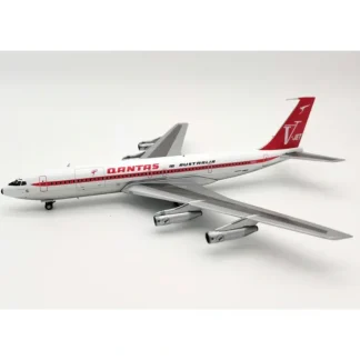 InFlight IF707QFAEAIP 1:200 Qantas Boeing 707-300 - Miniature Marvels: Airplane Models & Painted Dice* Airplane Model