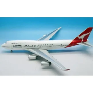 InFlight IF747QFAWGF01 1:200 Qantas Boeing 747-400 VH-OJA "We Go Further" - Miniature Marvels: Airplane Models & Painted Dice* Airplane Model