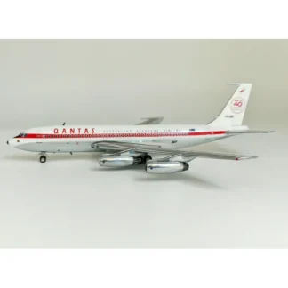 InFlight200 IF701QF0221P Qantas Boeing 707-100 VH-EBG Polished - Miniature Marvels: Airplane Models & Painted Dice* Airplane Model