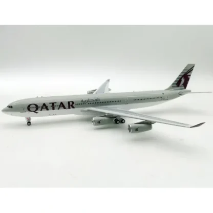 *Inflight IF343QR0322 1:200 Qatar Amiri Flight Airbus A340-300 - Miniature Marvels: Airplane Models & Painted Dice* Airplane Model