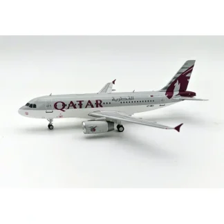 Inflight IF319QR0423 1:200 Qatar Amiri Flight Airbus A319 - Miniature Marvels: Airplane Models & Painted Dice* Airplane Model