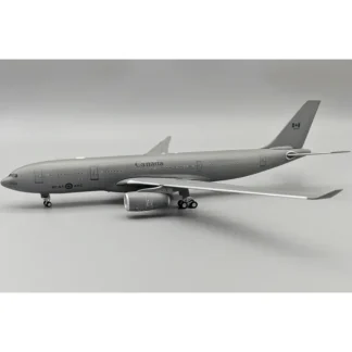 Inflight IF332RCAF02 1:200 Canada Air Force Airbus CC-330 Husky (A330-200) 330003 - Miniature Marvels: Airplane Models & Painted Dice* Airplane Model