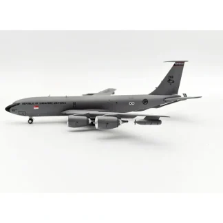 *InFlight200 IF135RSAF753 KC-135R Singapore-Air Force 753 - Miniature Marvels: Airplane Models & Painted Dice* Airplane Model