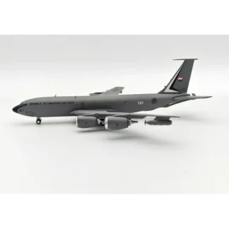 InFlight200 IF135RSAF752 Singapore Air Force Boeing KC-135R Stratotanker 752 - Miniature Marvels: Airplane Models & Painted Dice* Airplane Model