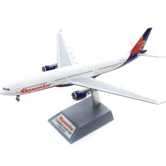 InFlight200 IF333SG0719 Skyservice A330-300 C-FBUS - Miniature Marvels: Airplane Models & Painted Dice* Airplane Model